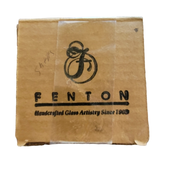 FENTON Art Glass Iridescent Blue Purple Cat Figurine w Box - Picture 11 of 15